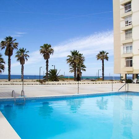 Wonderful Studio Apartment In Front Of The Beach Costa de Caparica Exterior foto